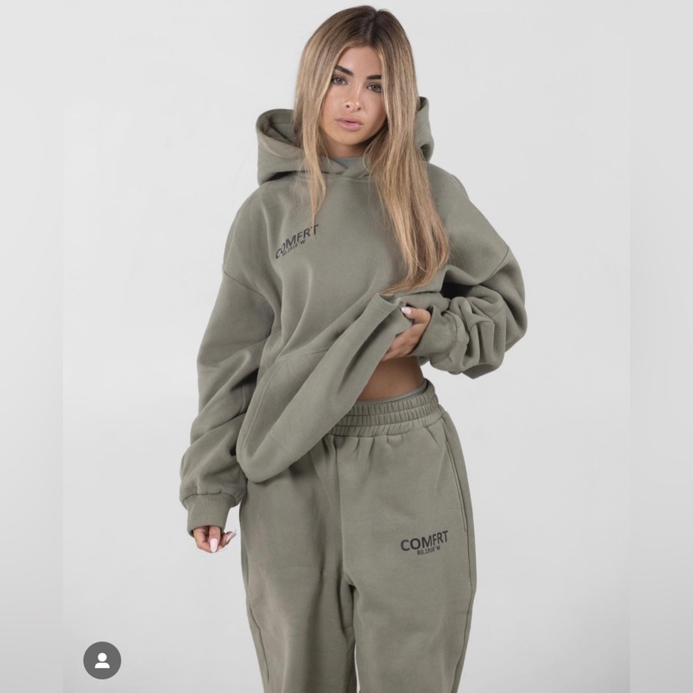 Comfrt Coordinate Sweatpants in STONE- brand new